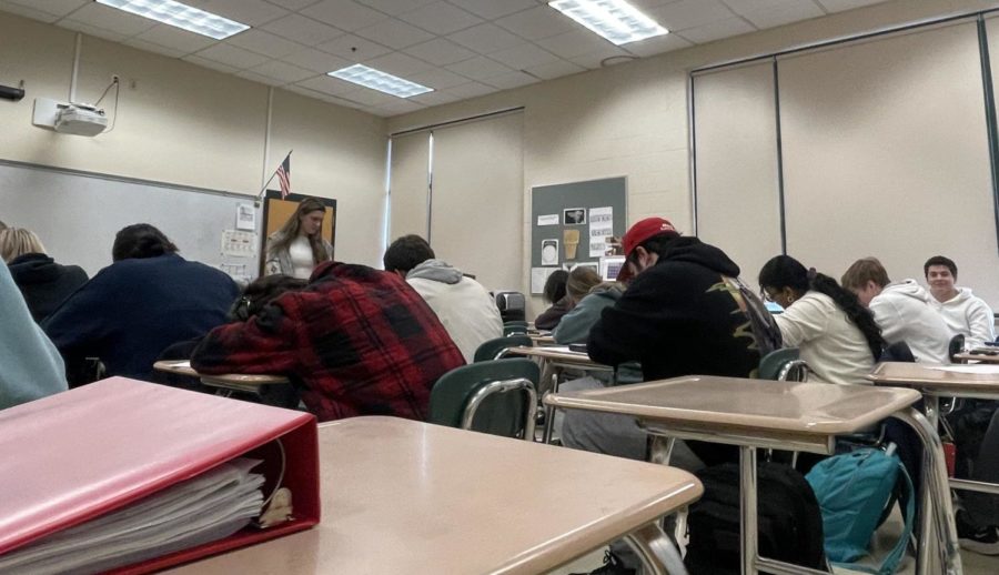 Photo: Students Take a Pre-Calc Quiz