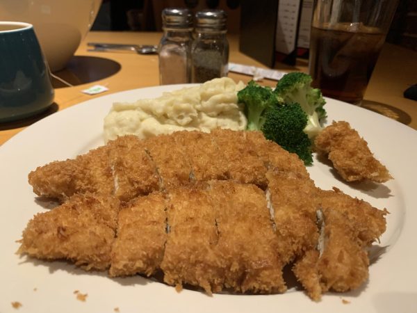 Chicken Katsu from Ko Sushi and Grill. The dish is served with chicken fried in panko bread crumbs, steamed broccoli, and cheesy mashed potatoes.
